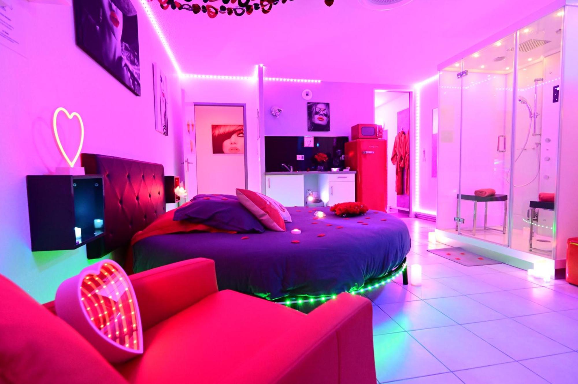Love Room A Deux Pas De L'Ocean Avec Hammam, Sauna Et Bain A 2 :-) Biscarrosse Ngoại thất bức ảnh