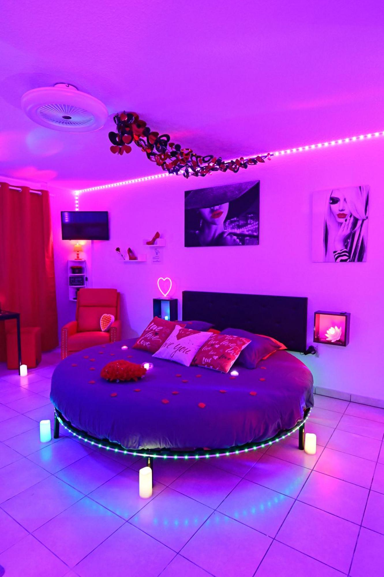 Love Room A Deux Pas De L'Ocean Avec Hammam, Sauna Et Bain A 2 :-) Biscarrosse Ngoại thất bức ảnh