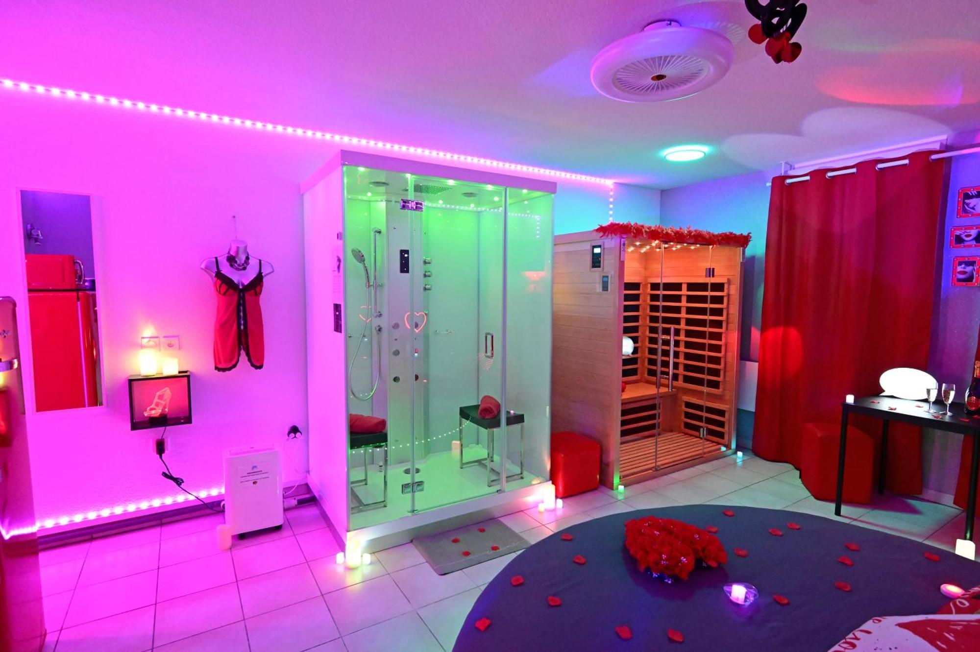 Love Room A Deux Pas De L'Ocean Avec Hammam, Sauna Et Bain A 2 :-) Biscarrosse Ngoại thất bức ảnh