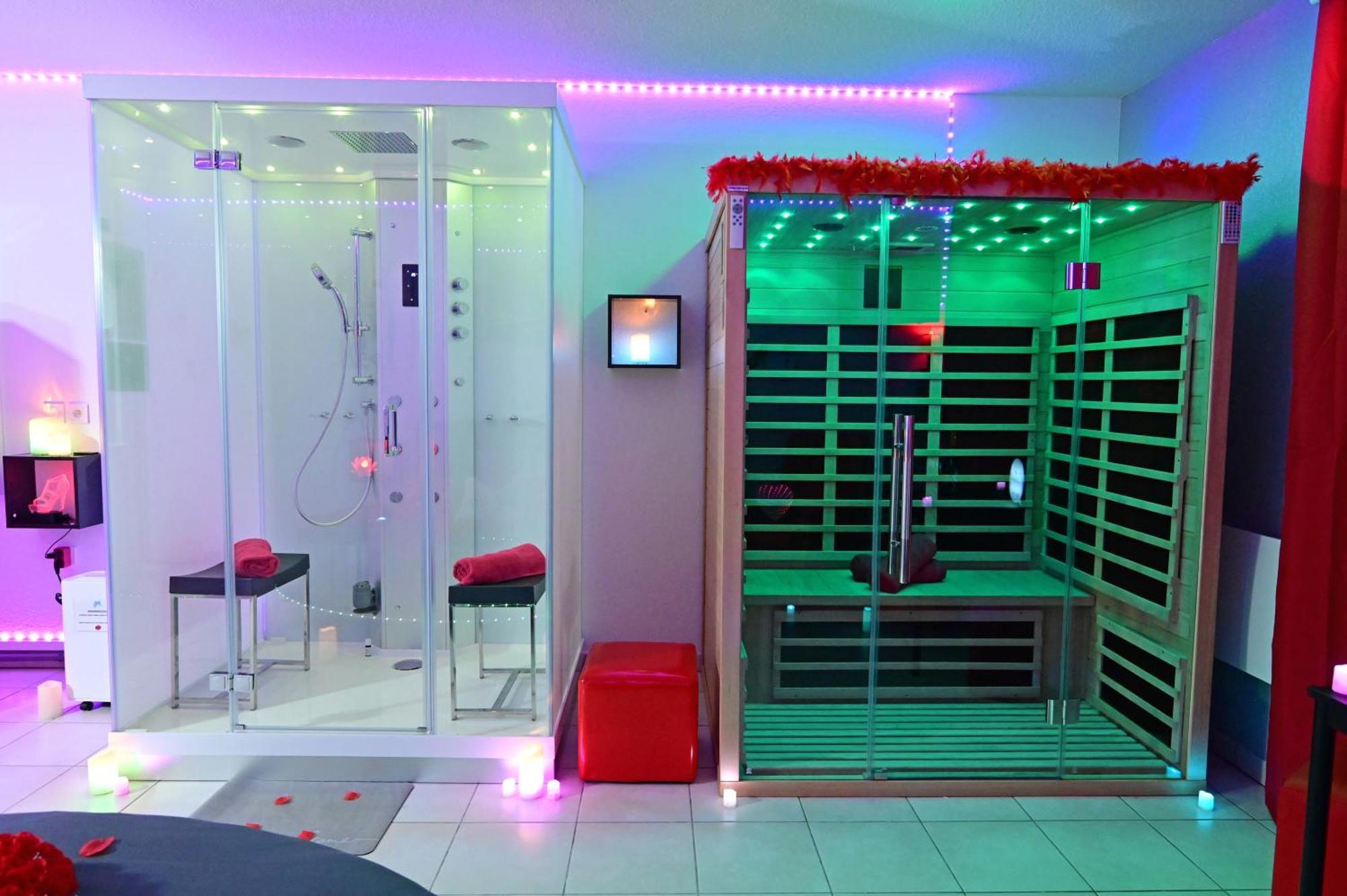 Love Room A Deux Pas De L'Ocean Avec Hammam, Sauna Et Bain A 2 :-) Biscarrosse Ngoại thất bức ảnh
